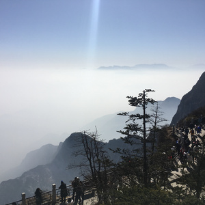 黑人把女学生弄到高潮
