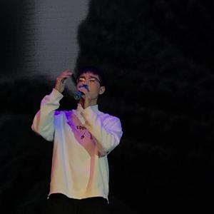 黑人把女学生弄到高潮
